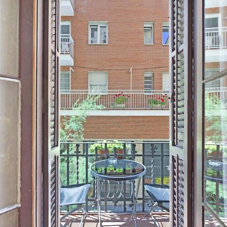 Great Apartment In Sagrada Familia With Balcony Barcelona Bagian luar foto