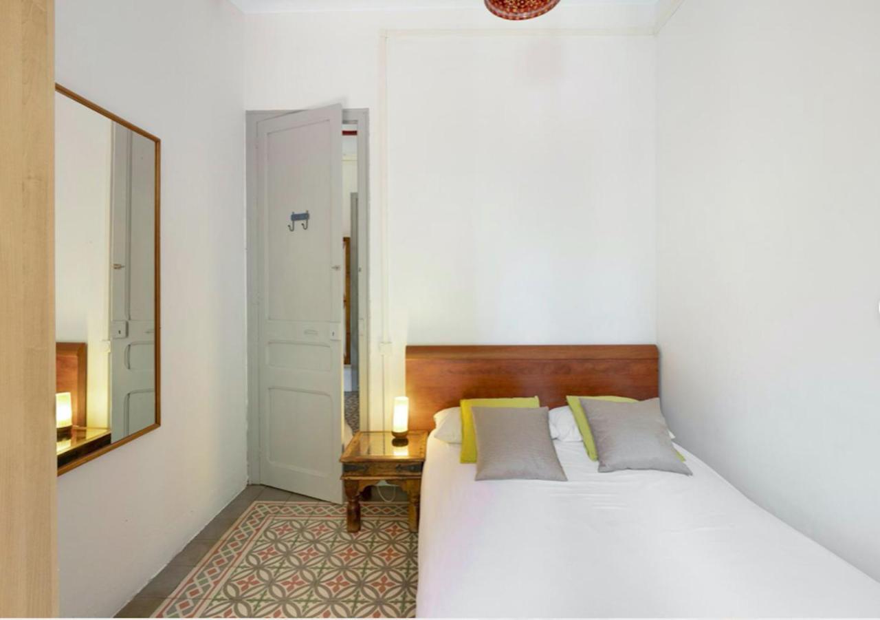Great Apartment In Sagrada Familia With Balcony Barcelona Bagian luar foto