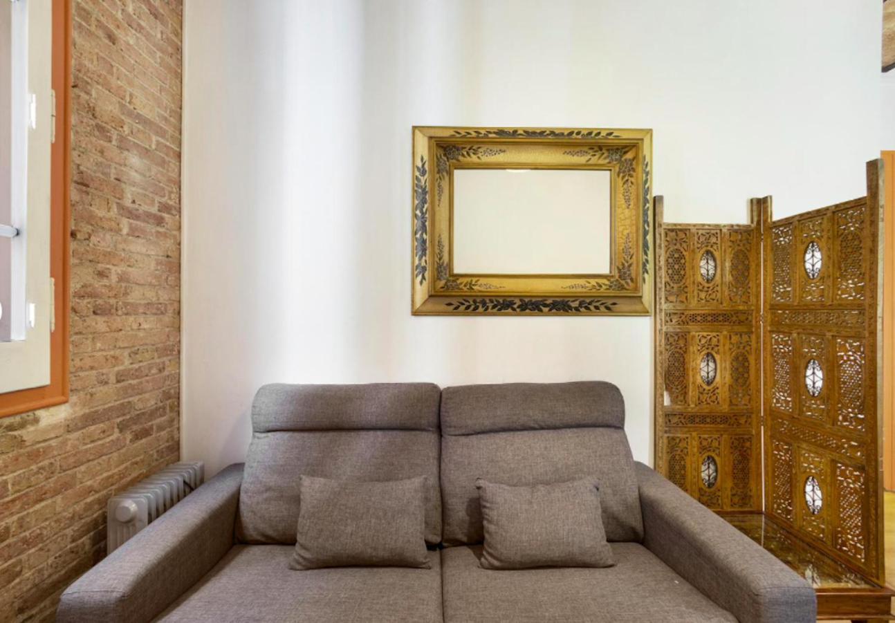 Great Apartment In Sagrada Familia With Balcony Barcelona Bagian luar foto